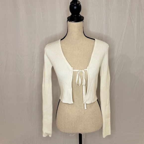 NWT Pookie & Sebastian Cropped White Knit Cardigan with Faux Fur - Picture 8 of 8